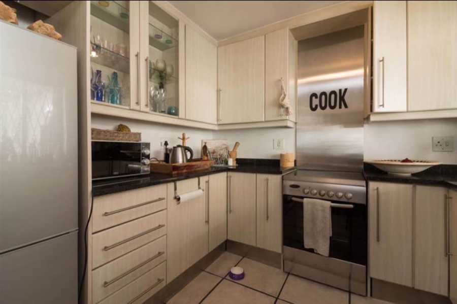 3 Bedroom Property for Sale in Vredehoek Western Cape